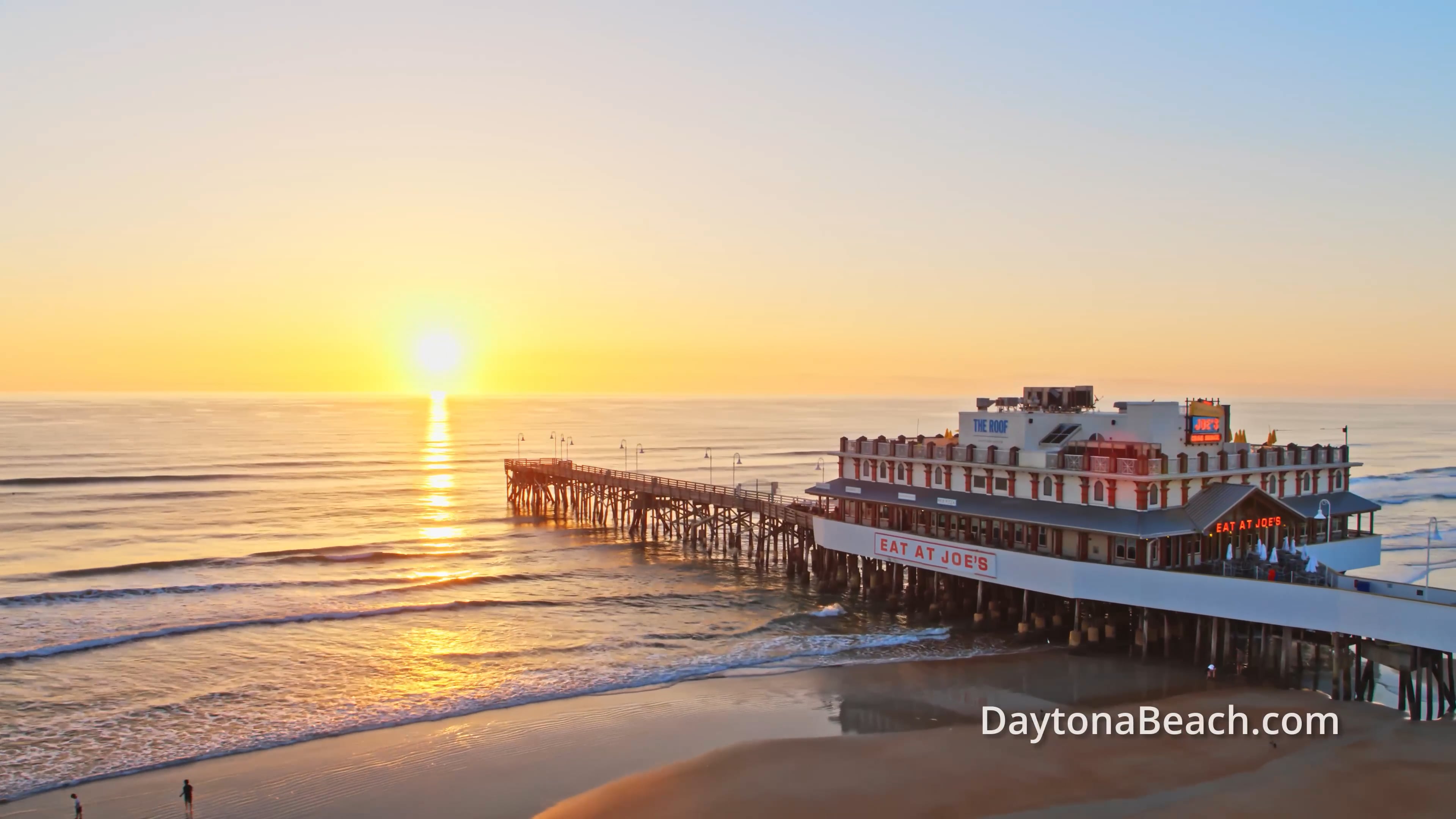 Daytona Beach Pier with sunset