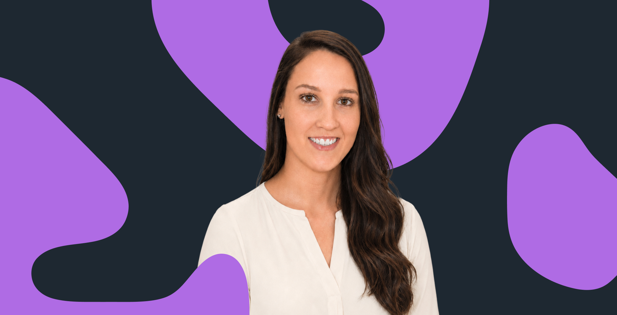 Ali Bondi Headshot